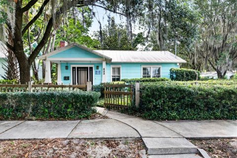 House in Gainesville, Florida 3 bedrooms, 124.49 sq.m. № 2222022 - photo 2