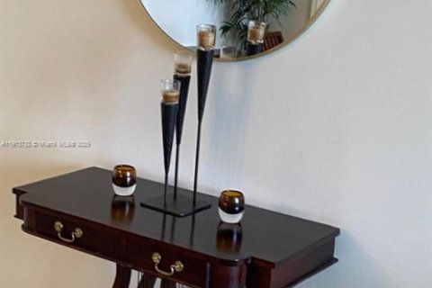 Copropriété à louer à Miami, Floride: 2 chambres, 115.29 m2 № 1968936 - photo 23