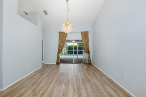 Casa en venta en Palm Harbor, Florida, 3 dormitorios, 209.49 m2 № 2383873 - foto 18