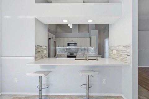 Casa en venta en Palm Harbor, Florida, 3 dormitorios, 209.49 m2 № 2383873 - foto 30