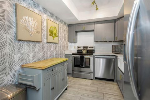 Condominio en venta en Dunedin, Florida, 1 dormitorio, 63.17 m2 № 1904571 - foto 4