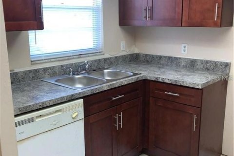 Apartamento en alquiler en Kissimmee, Florida, 2 dormitorios, 83.33 m2 № 1829926 - foto 7