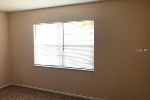 Apartamento en alquiler en Kissimmee, Florida, 2 dormitorios, 83.33 m2 № 1829926 - foto 3