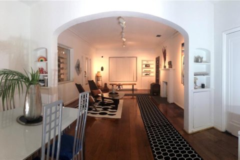 House in Miami, Florida 3 bedrooms, 201.78 sq.m. № 1871855 - photo 6
