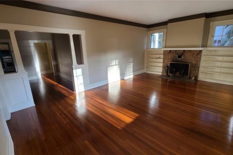 House in Orlando, Florida 2 bedrooms, 150.41 sq.m. № 1191784 - photo 11