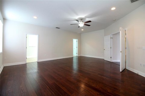 Villa ou maison à louer à Lakeland, Floride: 3 chambres, 246.47 m2 № 2388691 - photo 21