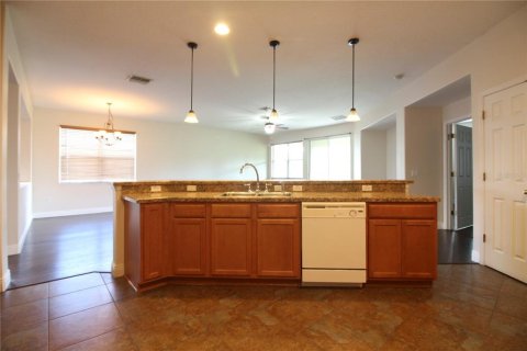 Villa ou maison à louer à Lakeland, Floride: 3 chambres, 246.47 m2 № 2388691 - photo 18