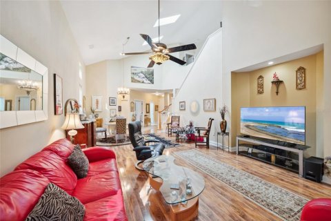 Townhouse in New Port Richey, Florida 3 bedrooms, 191.94 sq.m. № 1761366 - photo 20