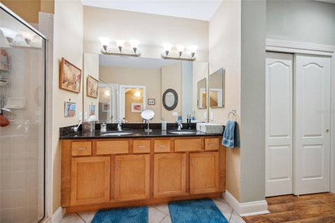 Townhouse in New Port Richey, Florida 3 bedrooms, 191.94 sq.m. № 1761366 - photo 26