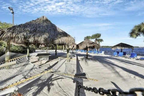 Condominio en venta en Davenport, Florida, 3 dormitorios, 113.99 m2 № 2223038 - foto 11