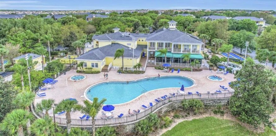Condominio en Davenport, Florida, 3 dormitorios № 2223038