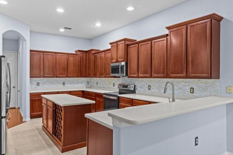 Casa en venta en Kissimmee, Florida, 3 dormitorios, 250.09 m2 № 1900630 - foto 28