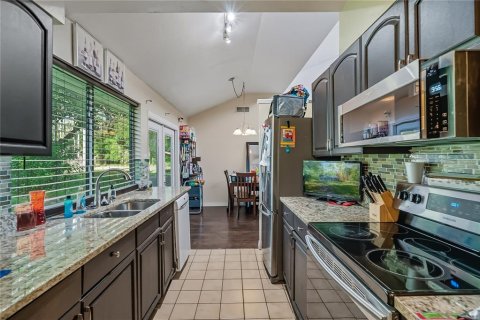 House in Gainesville, Florida 3 bedrooms, 101.45 sq.m. № 1914180 - photo 9