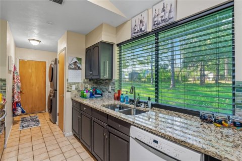 House in Gainesville, Florida 3 bedrooms, 101.45 sq.m. № 1914180 - photo 6