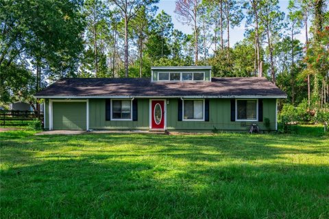 House in Gainesville, Florida 3 bedrooms, 101.45 sq.m. № 1914180 - photo 1