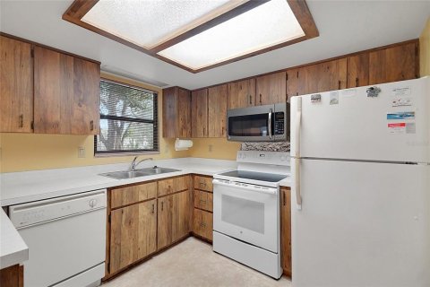 House in Leesburg, Florida 2 bedrooms, 102.56 sq.m. № 1732685 - photo 14