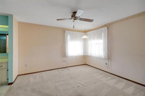 House in Leesburg, Florida 2 bedrooms, 102.56 sq.m. № 1732685 - photo 16
