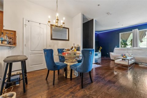 Townhouse in Orlando, Florida 3 bedrooms, 134.99 sq.m. № 2155336 - photo 5