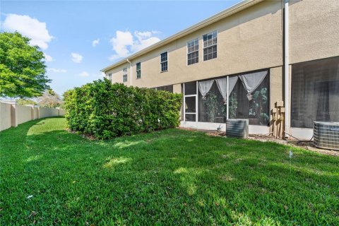 Townhouse in Orlando, Florida 3 bedrooms, 134.99 sq.m. № 2155336 - photo 11