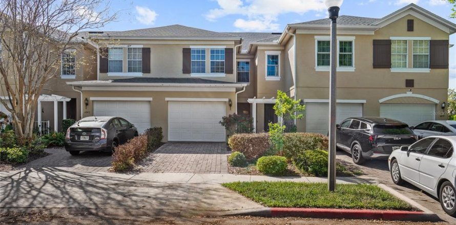 Townhouse in Orlando, Florida 3 bedrooms, 134.99 sq.m. № 2155336