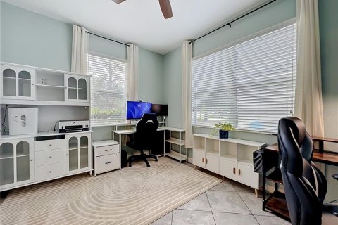House in STOREY PARK in Orlando, Florida 3 bedrooms, 185.25 sq.m. № 2206580 - photo 29