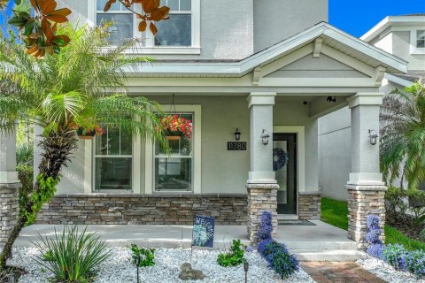House in STOREY PARK in Orlando, Florida 3 bedrooms, 185.25 sq.m. № 2206580 - photo 7