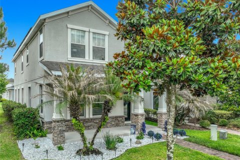 House in STOREY PARK in Orlando, Florida 3 bedrooms, 185.25 sq.m. № 2206580 - photo 5