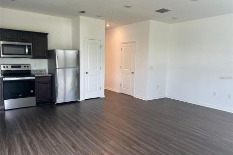 Adosado en alquiler en Davenport, Florida, 3 dormitorios, 132.01 m2 № 1760164 - foto 7