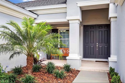 House in Spring Hill, Florida 4 bedrooms, 212.75 sq.m. № 1541583 - photo 1