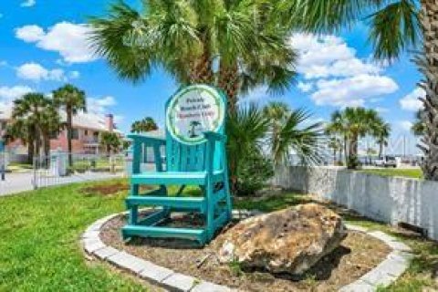 Condo in New Port Richey, Florida, 1 bedroom  № 2095447 - photo 17