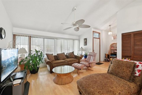 House in Sarasota, Florida 2 bedrooms, 98.76 sq.m. № 1722236 - photo 6