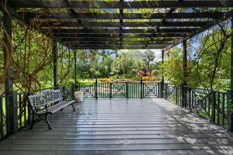 House in Parkland, Florida 6 bedrooms, 1200.67 sq.m. № 2181907 - photo 15