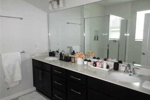 Touwnhouse à vendre à Apopka, Floride: 3 chambres, 170.29 m2 № 2424082 - photo 30