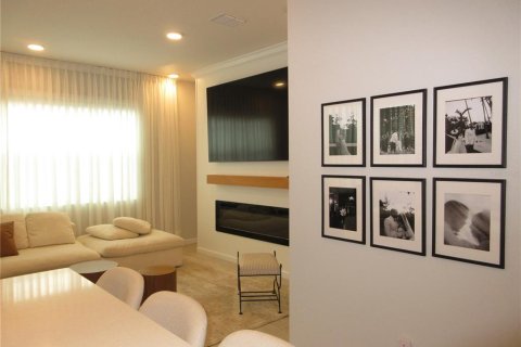 Touwnhouse à vendre à Apopka, Floride: 3 chambres, 170.29 m2 № 2424082 - photo 5