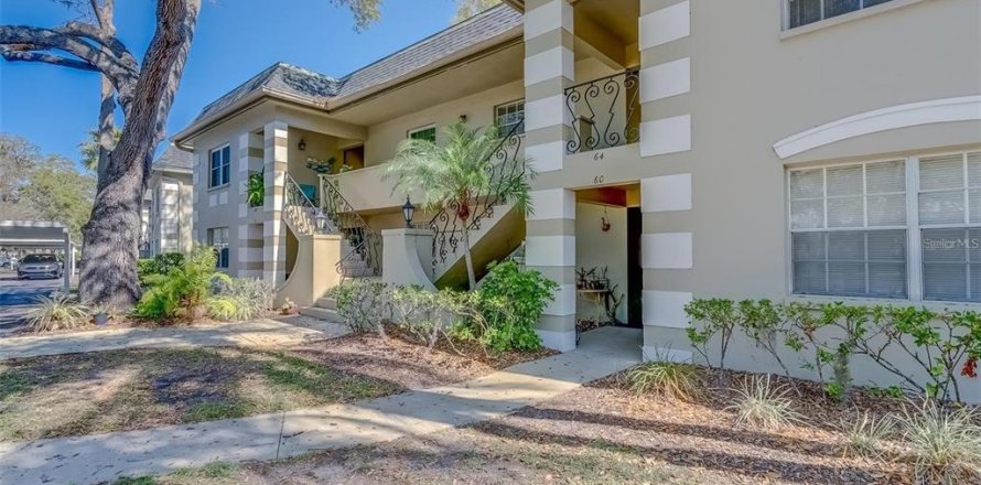 Condo in Largo, Florida, 2 bedrooms № 1916598