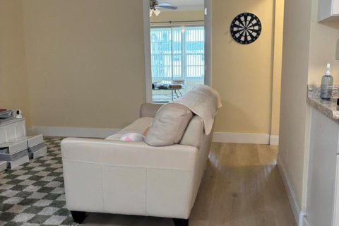 Copropriété à vendre à Lighthouse Point, Floride: 2 chambres, 82.68 m2 № 2190650 - photo 7