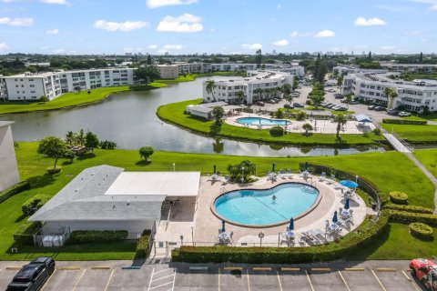 Condo à West Palm Beach, Floride, 2 chambres № 2182739
