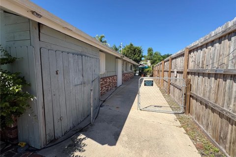 Villa ou maison à vendre à Nokomis, Floride: 4 chambres, 250.56 m2 № 2415413 - photo 20