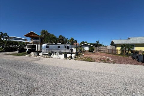 Villa ou maison à vendre à Nokomis, Floride: 4 chambres, 250.56 m2 № 2415413 - photo 17