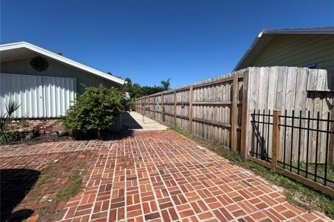 Villa ou maison à vendre à Nokomis, Floride: 4 chambres, 250.56 m2 № 2415413 - photo 18