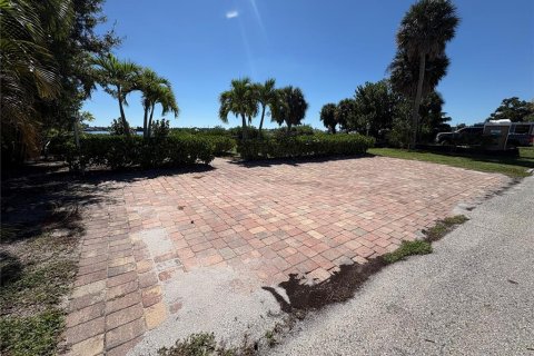 Villa ou maison à vendre à Nokomis, Floride: 4 chambres, 250.56 m2 № 2415413 - photo 8