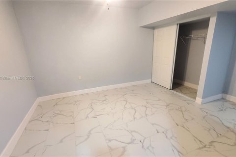 Commercial property in Miramar, Florida 1 bedroom, 151.62 sq.m. № 1848377 - photo 3