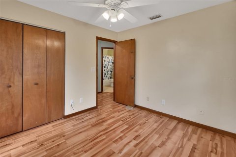 Villa ou maison à vendre à Orange City, Floride: 4 chambres, 181.72 m2 № 1918197 - photo 23