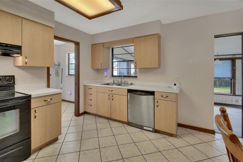 Villa ou maison à vendre à Orange City, Floride: 4 chambres, 181.72 m2 № 1918197 - photo 6