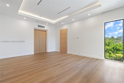 Commercial property in Fort Lauderdale, Florida № 2057595 - photo 30