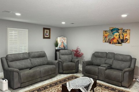 Casa en venta en New Port Richey, Florida, 4 dormitorios, 210.24 m2 № 1899424 - foto 7