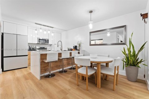 Adosado en venta en Davie, Florida, 3 dormitorios, 153.66 m2 № 2036612 - foto 4