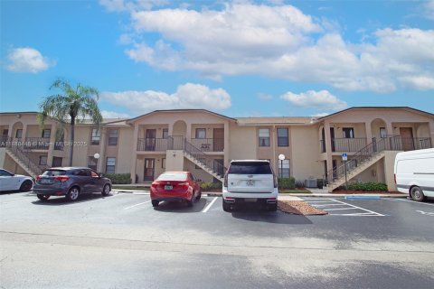 Condo in Boca Raton, Florida, 2 bedrooms  № 1943674 - photo 30