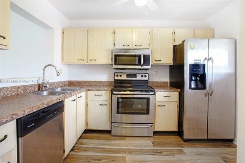 Condo in Boca Raton, Florida, 2 bedrooms  № 1943674 - photo 3