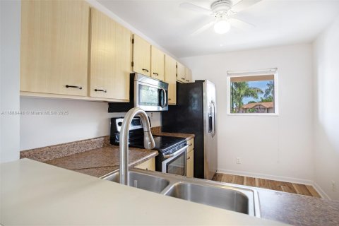 Condo in Boca Raton, Florida, 2 bedrooms  № 1943674 - photo 5